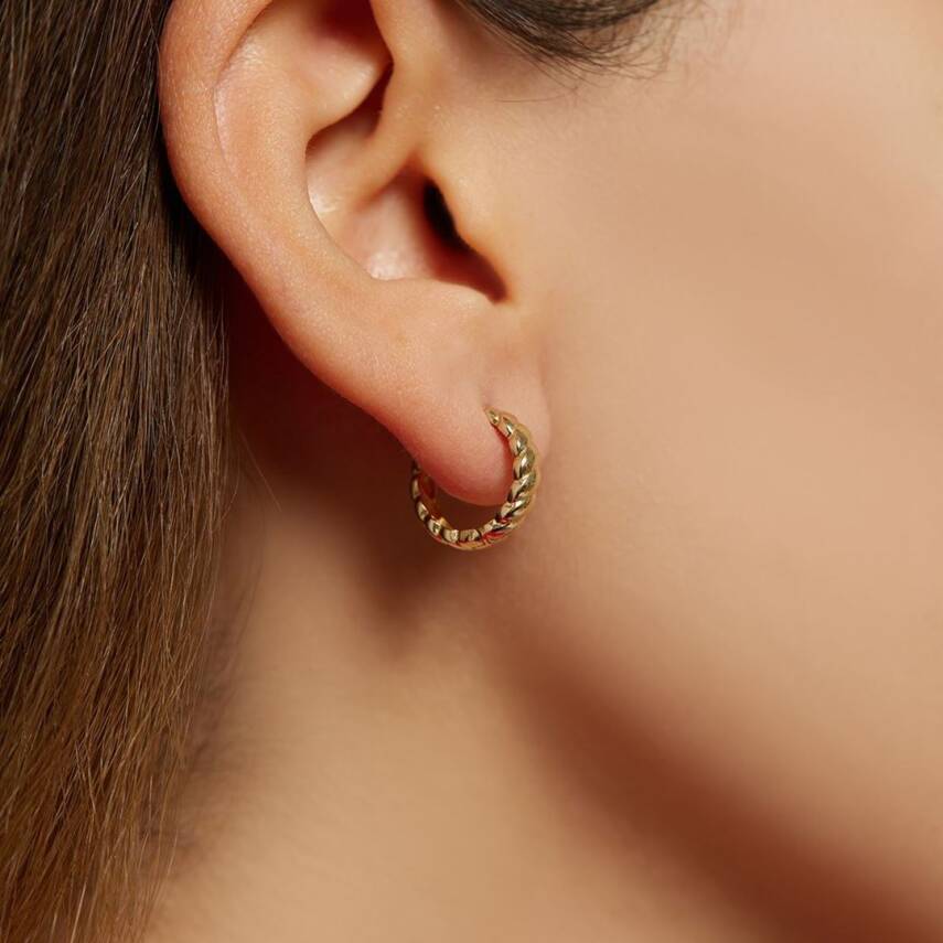 Minimal Burgu Halka Altın Küpe - Semih Haşhaş Kuyumculuk