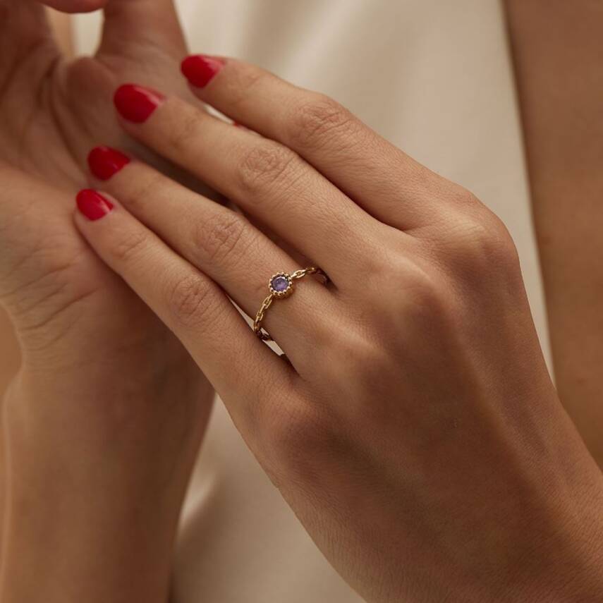 Mor Taşlı Zincir Detaylı Altın Yüzük - Semih Haşhaş Kuyumculuk