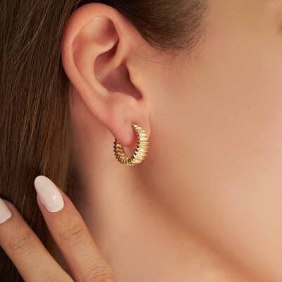 Şeritli Halka Altın Küpe - 1