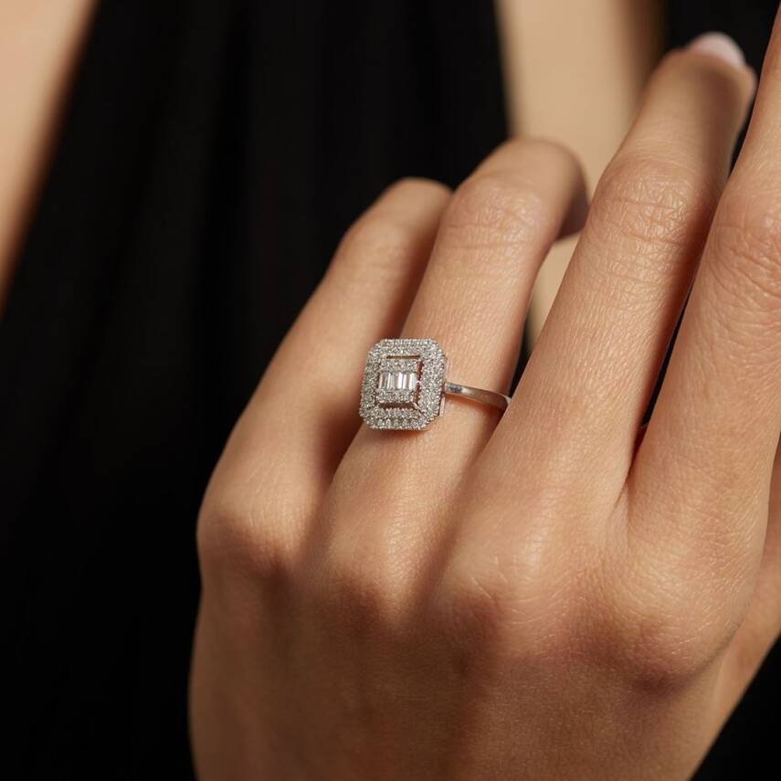 Sıra Taş Dizili Baget Altın Yüzük - Semih Haşhaş Kuyumculuk