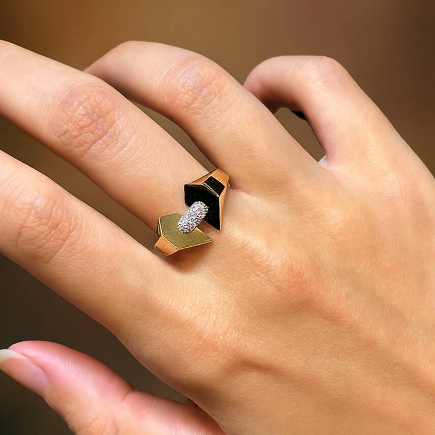 Taş Detaylı Kalp Modelli Yüzük - Semih Haşhaş Kuyumculuk (1)