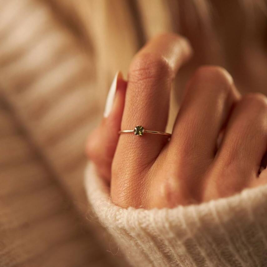 Yeşil Kare Taşlı Altın Yüzük - Semih Haşhaş Kuyumculuk