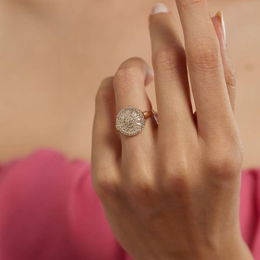 Yuvarlak Baget Taşlı Altın Yüzük - Semih Haşhaş Kuyumculuk